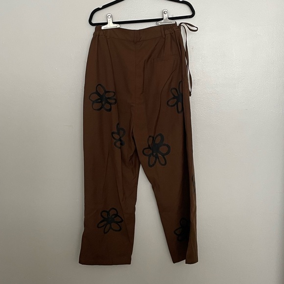Moditec Baggy Brown Trousers - Picture 2 of 5